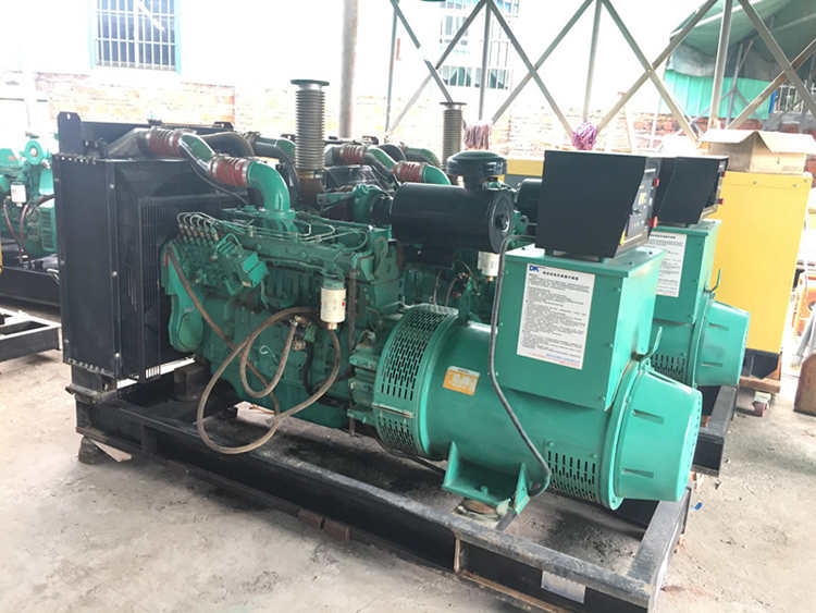東風康明斯200kw二手發(fā)電機