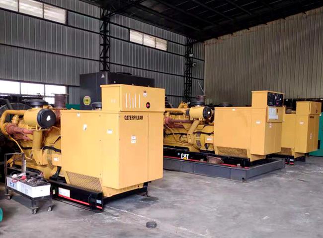 進(jìn)口卡特700kw二手柴油發(fā)電機(jī)組